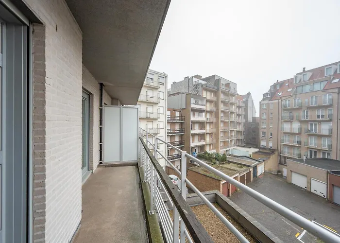 Spacious Apartament Knokke-Heist